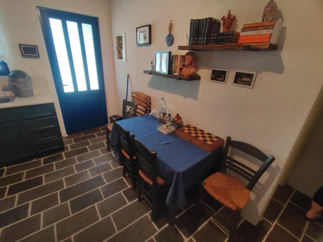 Chrysa'S Cottage House Karystos  Extérieur photo